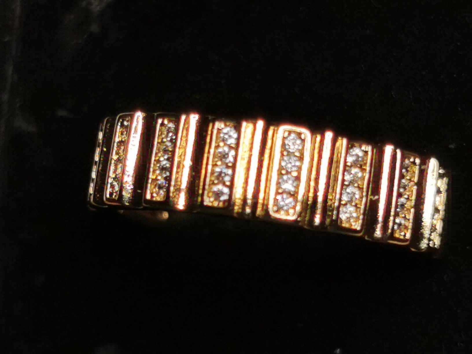 Anelli: Unisex Ring Durchmesser 18 mm. – Nuovo e nell'imballaggio originale da Schlieren venduto da vlalif 1
