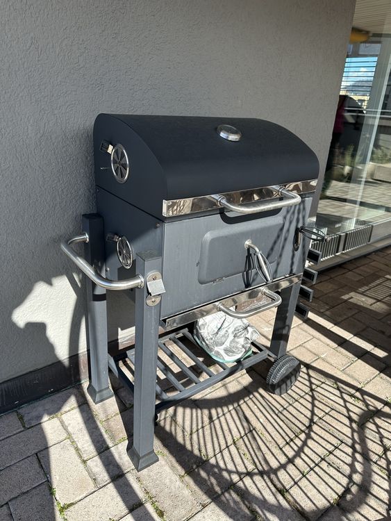 80x41x48cm Iron Smoker Grill – Portable Charcoal BBQ Grill For Camping, Backyard & Tailgating