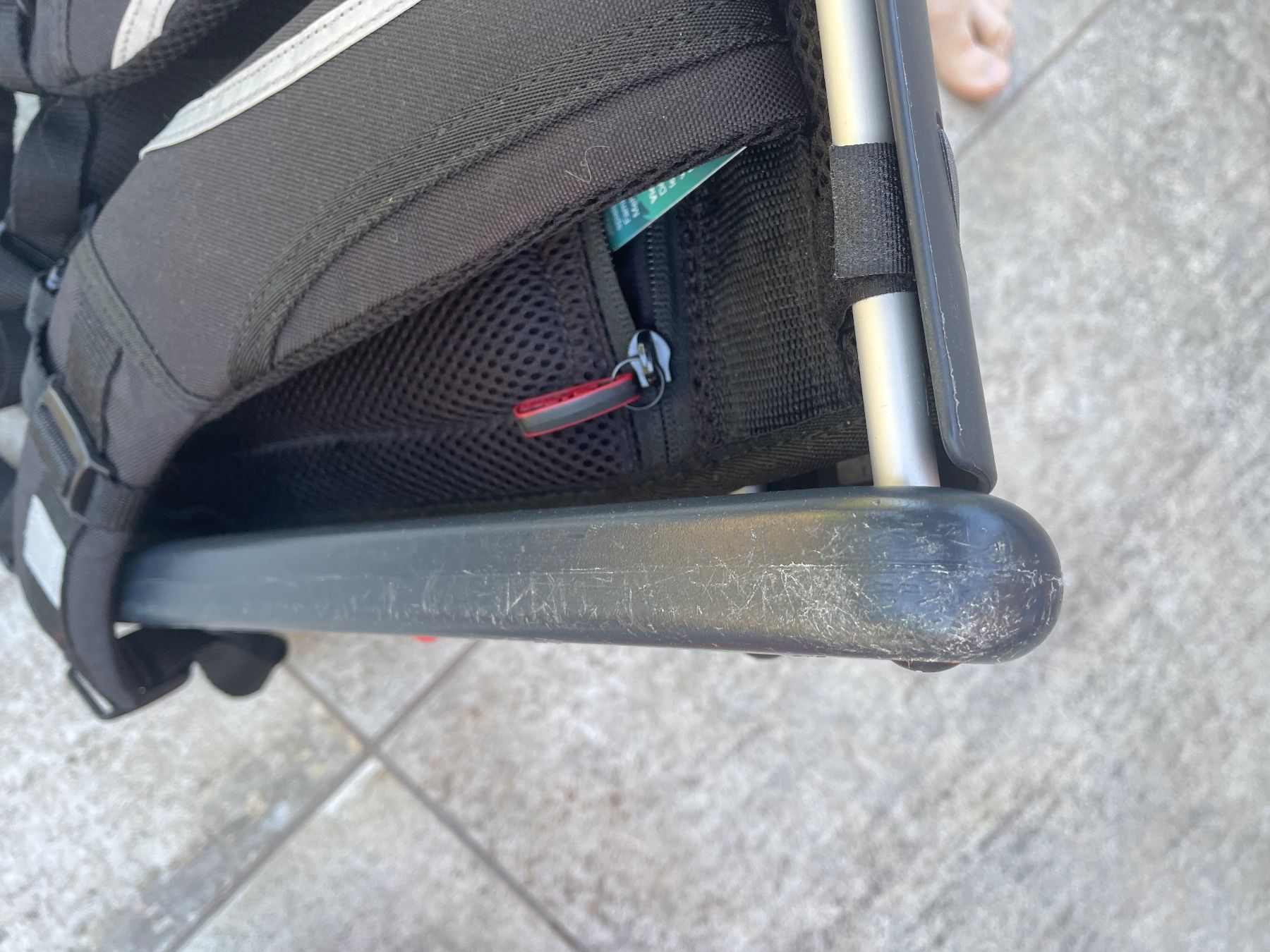 Sièges auto: Kindersitzunterlage Auto (2 Stück) – D'occasion à Dornach par JonasGloor 5
