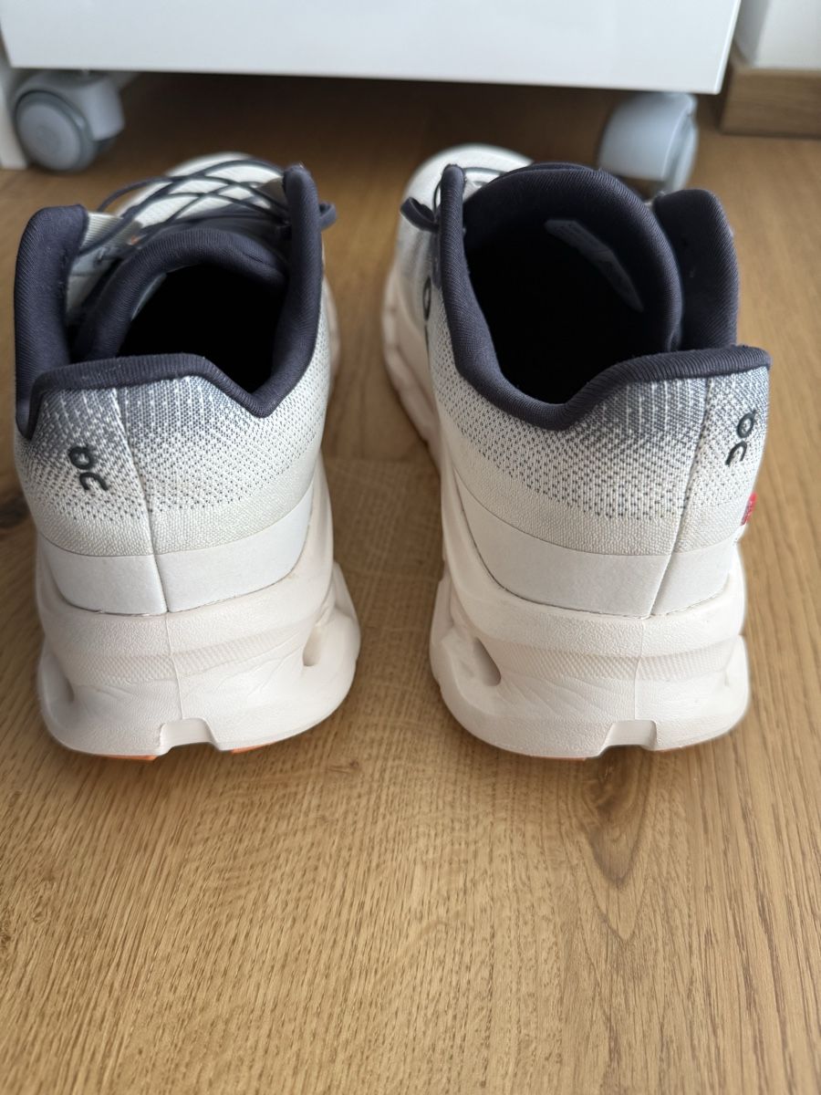 On Scarpe da uomo: On running Cloudtilt 42 – Usato da Châtelaine venduto da Veradat 2
