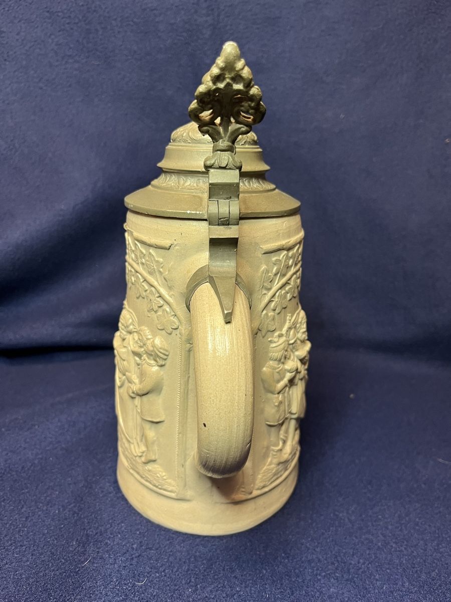 Carafes: Antiker Modelkrug Bierkrug – D'occasion à Münchenstein par robit01 1