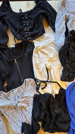 Damen Kleiderpaket Langarm Shirts Grösse S/M
