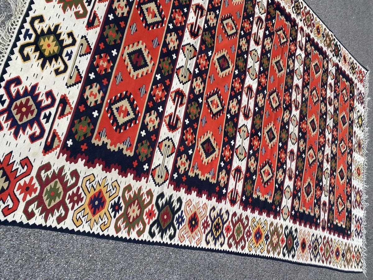Kelim Tappeti: Dekorative Kelim Teppich – Usato da Männedorf venduto da Adamiat 9
