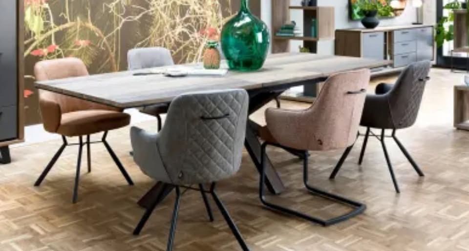 Tavoli: Henders & Hazel Cubo collection table – Usato da Renens venduto da zahirham