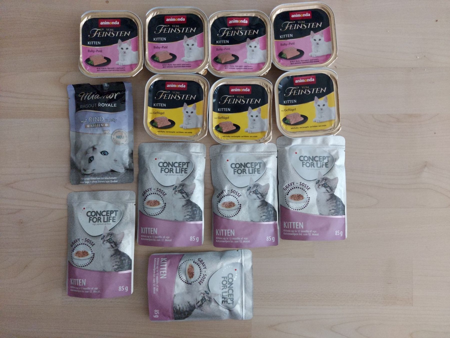 Nourriture: Tierfutter Konvolut Kitten 13x 85g- 100g – Neuf avec emballage d'origine à Kölliken par arwen6