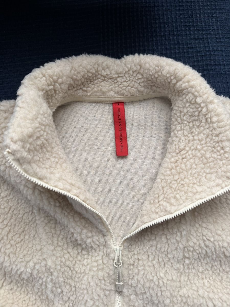 Giacche: Wollejacke gr S The Mountain Studio  – Usato da Bünzen venduto da Magdalena.K 5