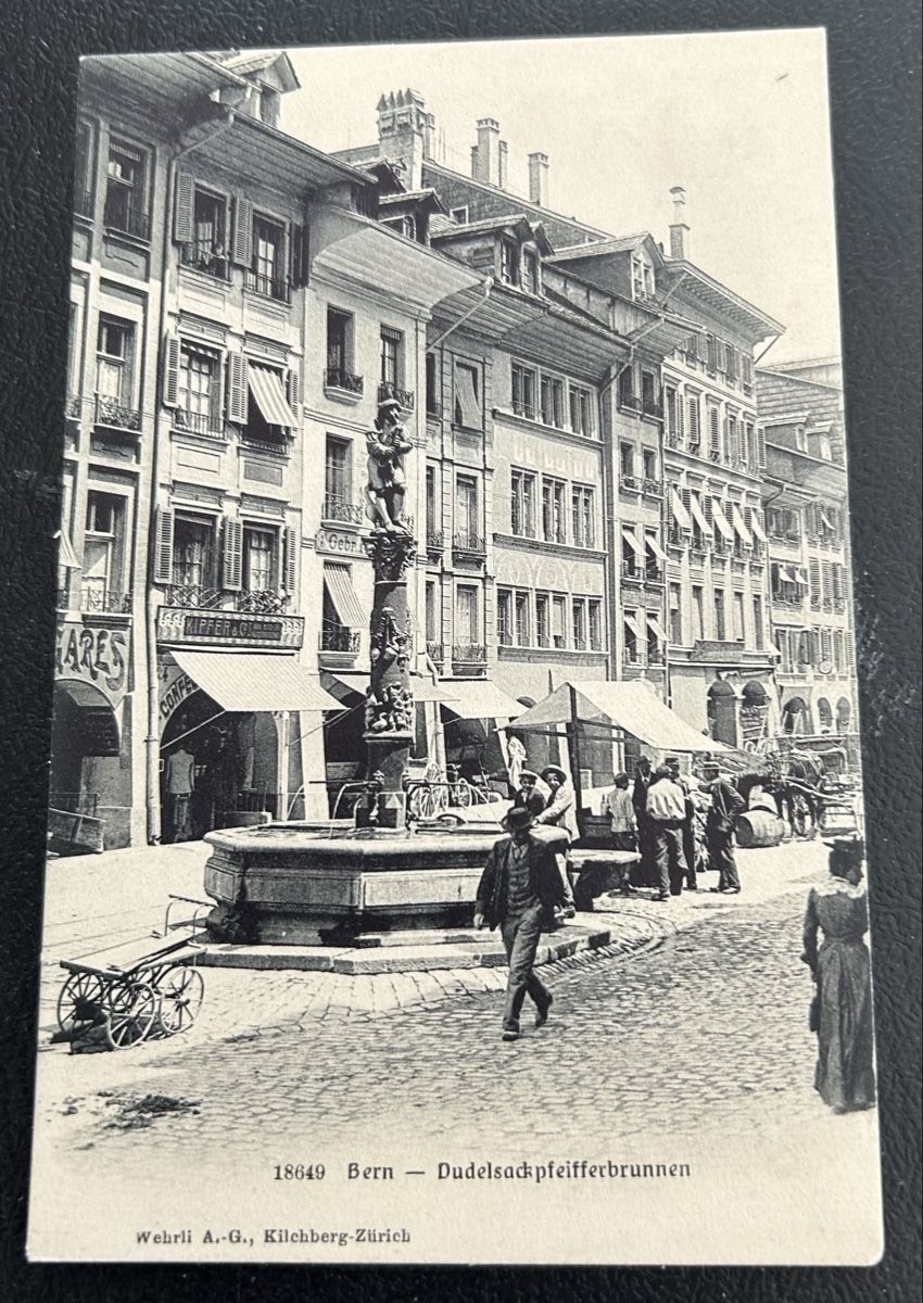 Cartoline postali: Bern Dudelsackpfeifferbrunnen – Usato da Horw venduto da Tellbub