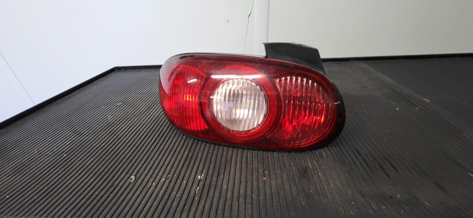 Mazda Fari: Rückleuchte Rücklicht Mazda Mx5 nb fl – Usato da Boswil venduto da audi90quattroturbo