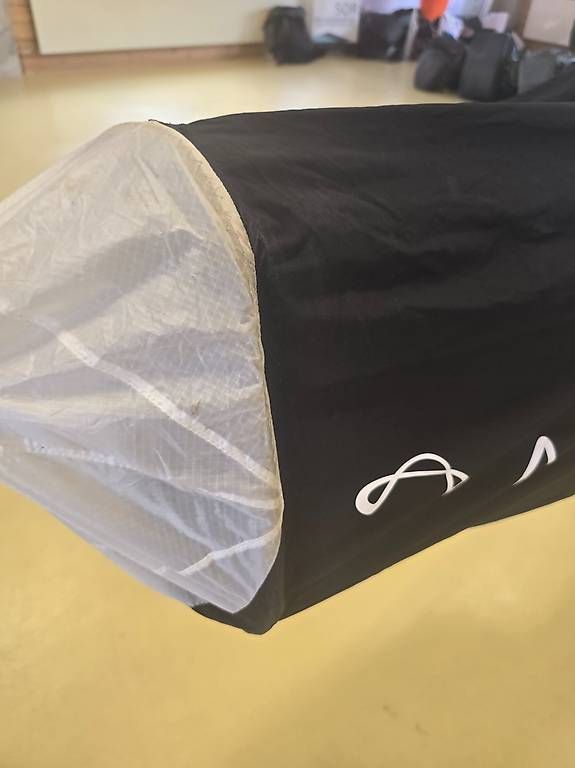 Kletterausrüstungen: Advance Weightless L neuwertig – Gebraucht aus Matzendorf von Flugschule-Jura 1