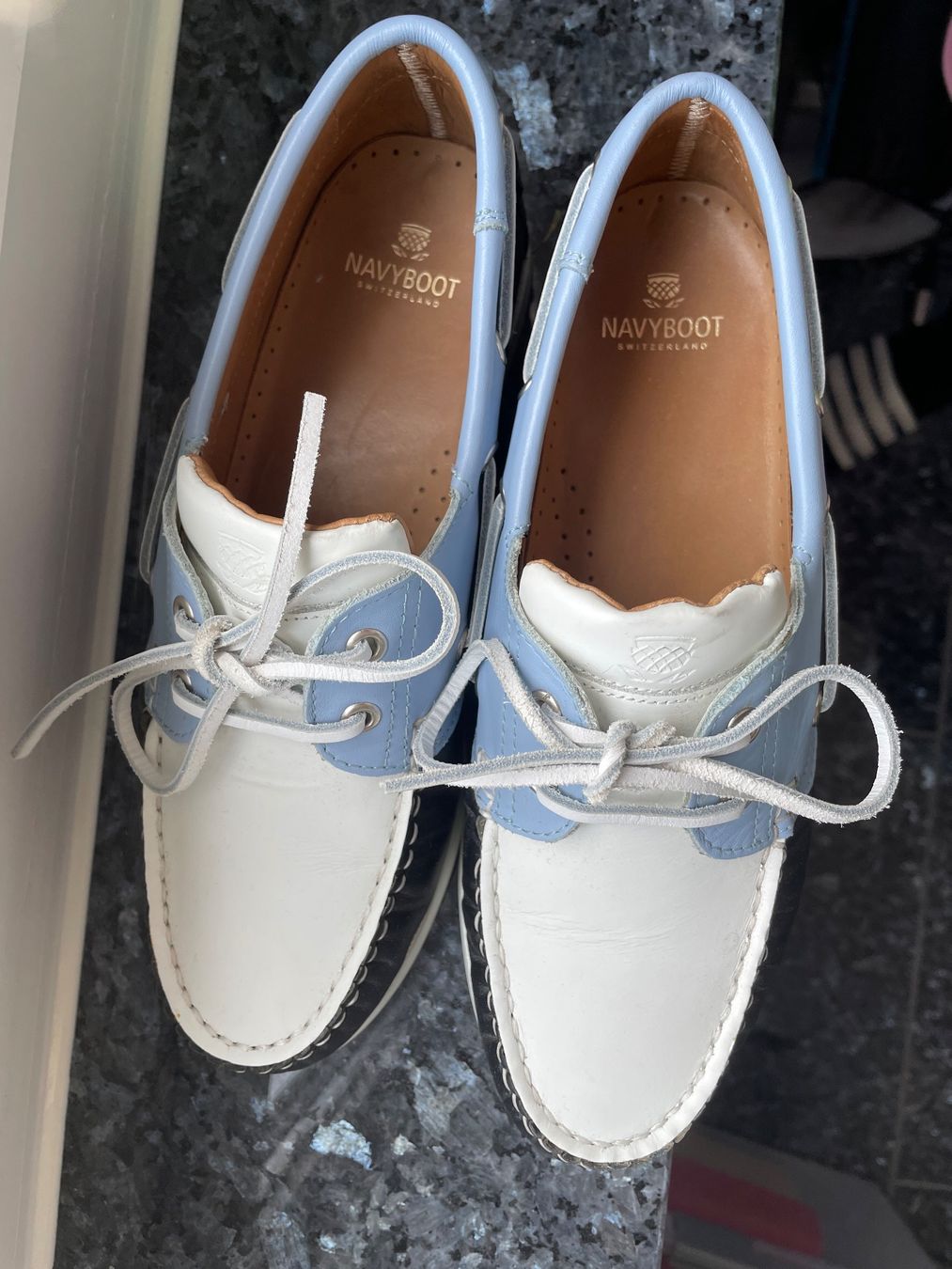 Navyboot Chaussures femmes: Schuh von Navyboot, Gr. 38 – D'occasion à Wila par teddy09
