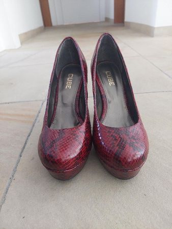 Pumps Schlangenmuster