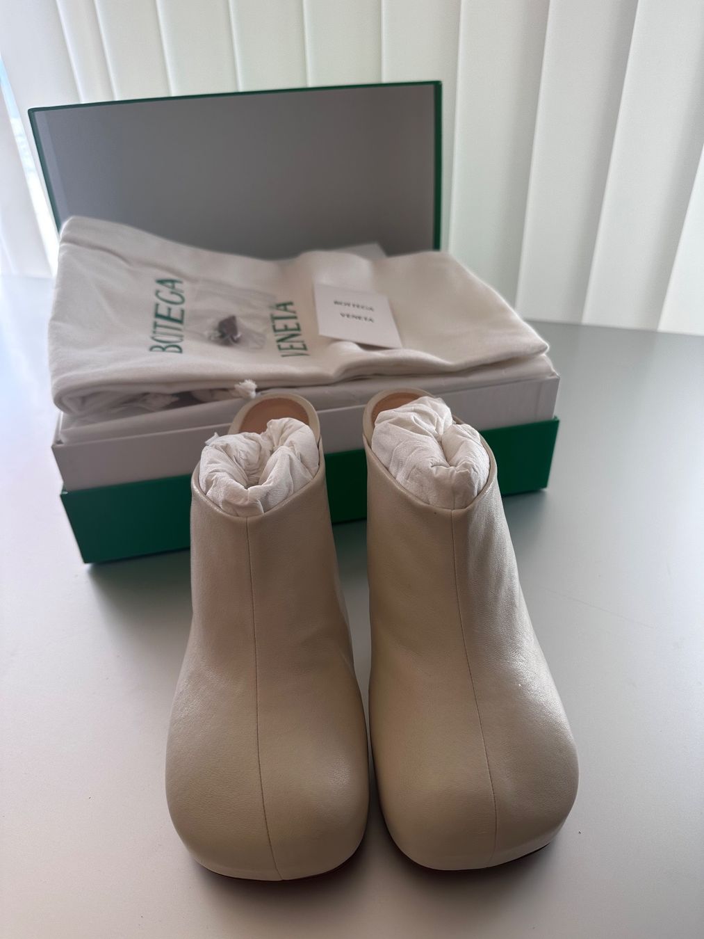 Bottega Veneta Scarpe da donna: NEW/Bottega Veneta mule/37.5 – Nuovo (secondo la descrizione) da Basel venduto da TIMELESS-FASHION 2
