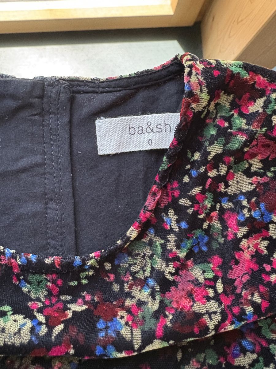 Ba&Sh Top: Blouse Ba&sh neuve  – Nuovo (secondo la descrizione) da Lausanne venduto da Soins