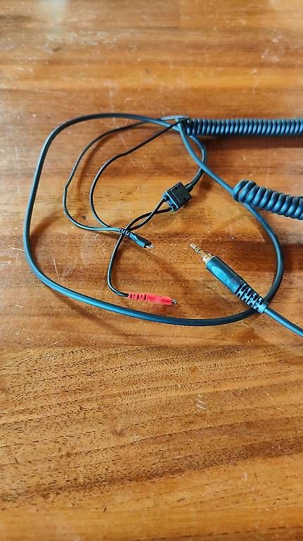 Cuffie: Câble spiralé Sennheiser HD25 / HD560 – Usato da Lausanne venduto da dharmand 1