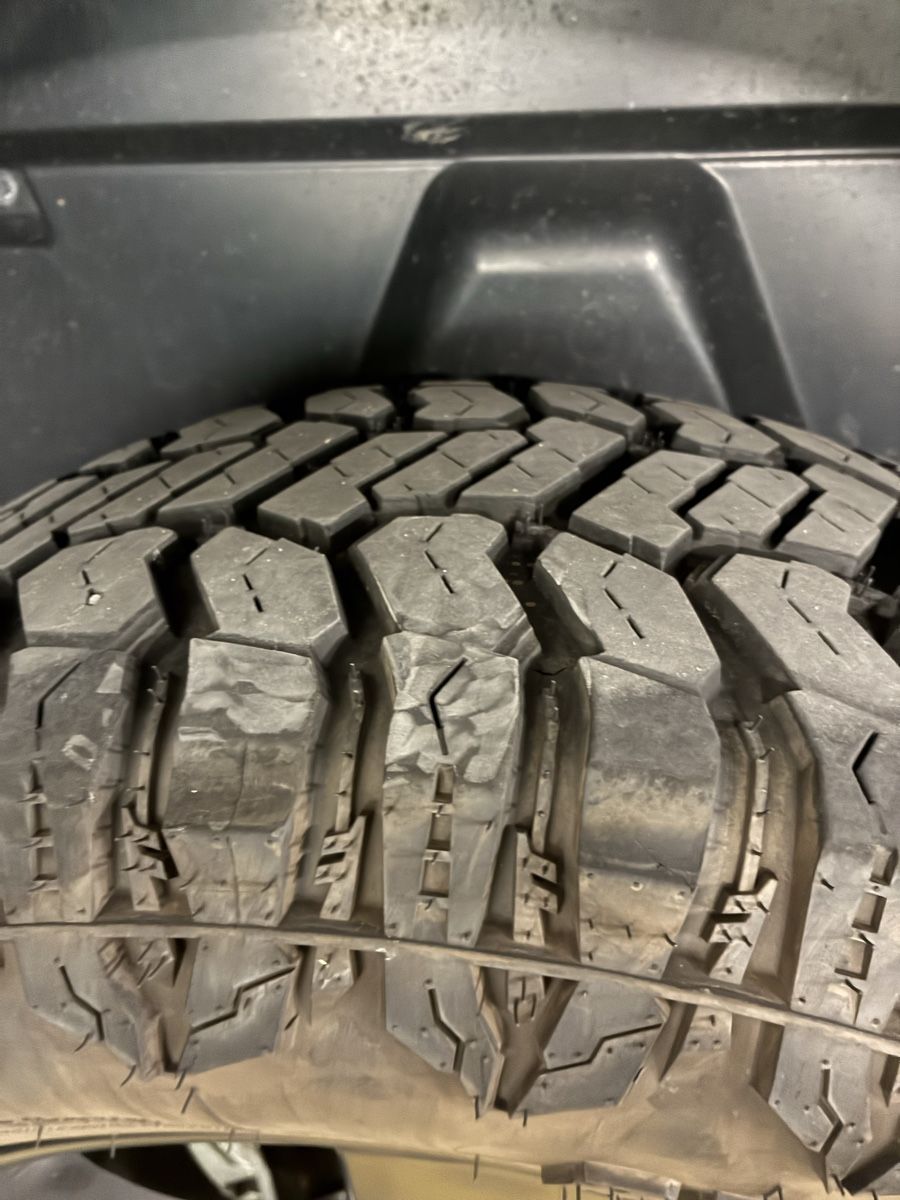 Dodge Pneumatici & Ruote complete: Dodge Ram Felgen – Usato da Hochfelden venduto da Nikosrs 4