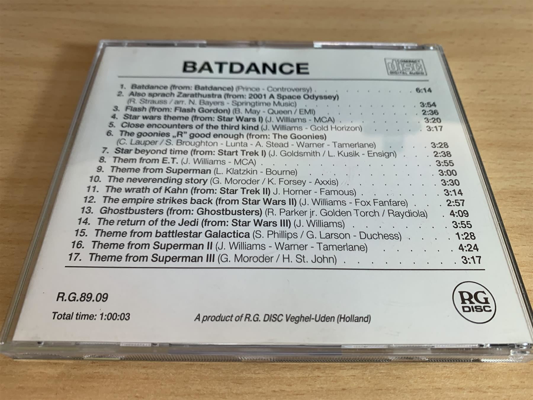 CD: Batdance (17 Super Galactic Film Hits!) – Usato da Rikon im Tösstal venduto da Alpenmutz 1