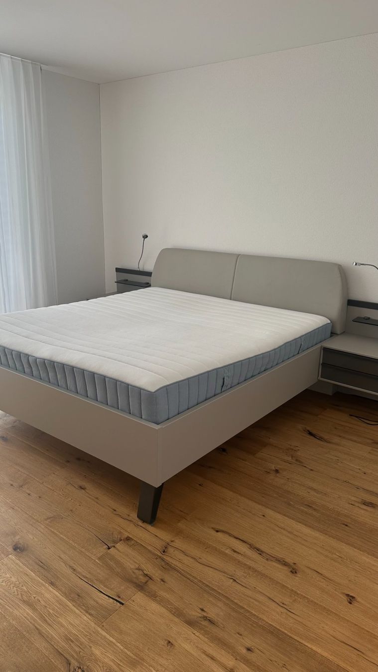 Betten: Schlafzimmerbett – Gebraucht aus Luzern von Serro0 1
