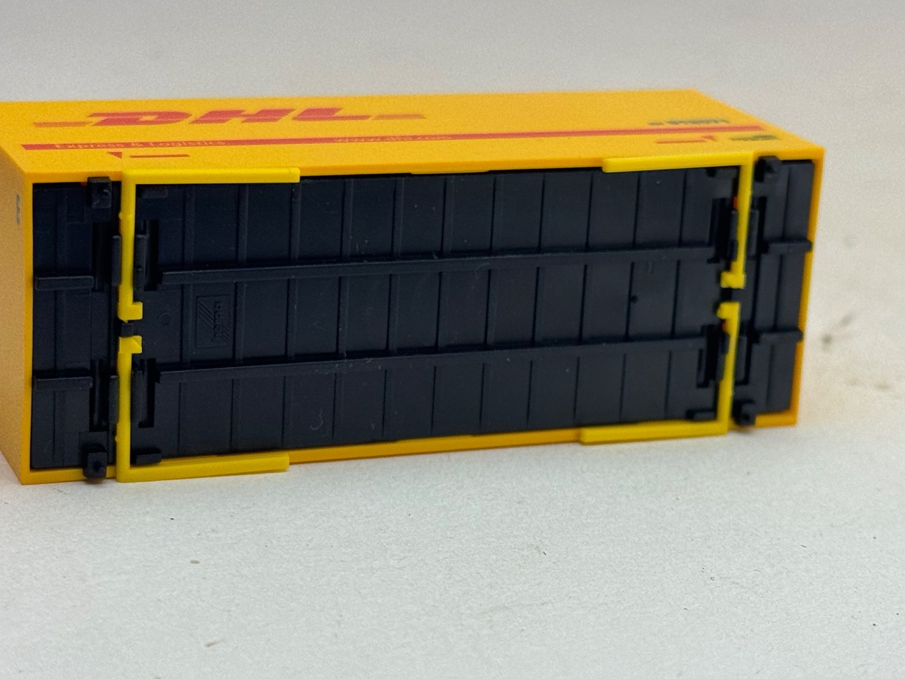 Herpa Modellini d'auto: AU- Herpa DHL Wechselpritsche – Usato da Elm venduto da Wikmtz 2