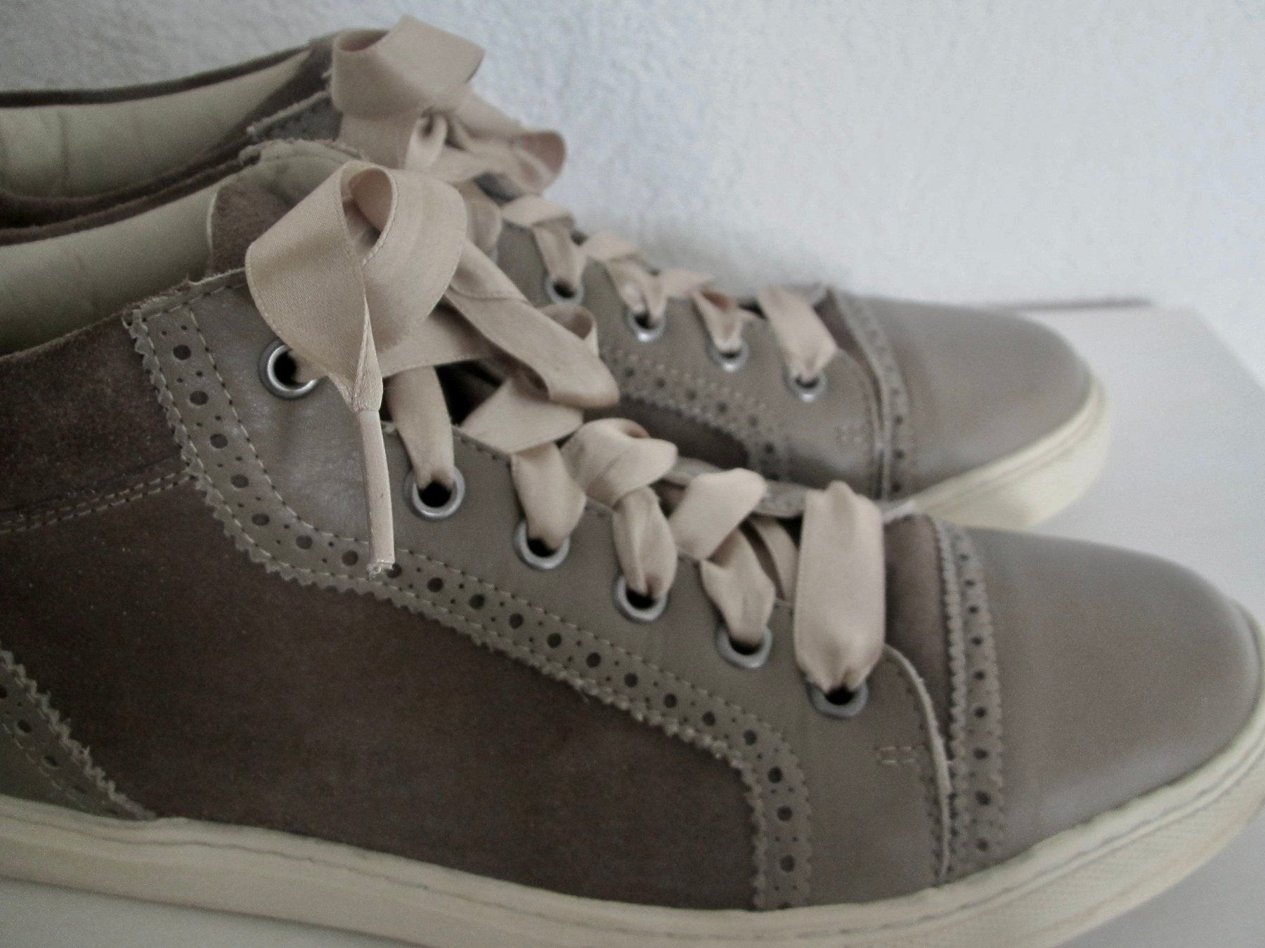 Navyboot Damenschuhe: BOOTS NAVYBOOT 38 – Gebraucht aus Murten von Selliot 2