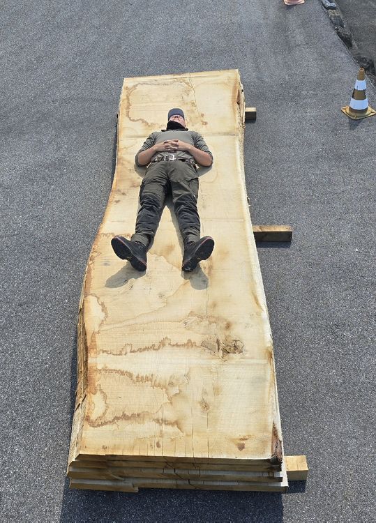 Articoli in legno: XXL Eichenbrett – Nuovo (secondo la descrizione) da Lützelflüh-Goldb venduto da ch.waelchli-holz.ch 1