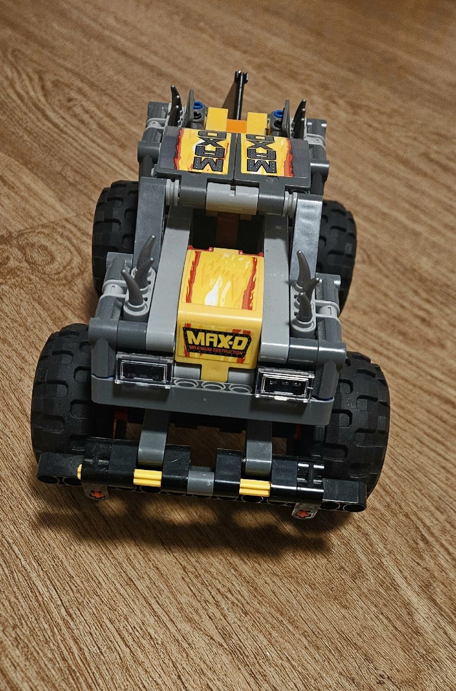 Lego Giocattoli: Lego Technic Monster Jam Max-D 42119 Set mit Anleitung – Nuovo (secondo la descrizione) da Ried-Brig venduto da babs1117 2