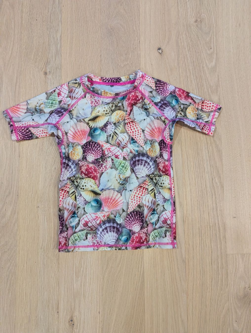 Molo Costumi da bagno & Bikini: t shirt de bain molo taille 4 ans – Usato da Satigny venduto da Mini.me