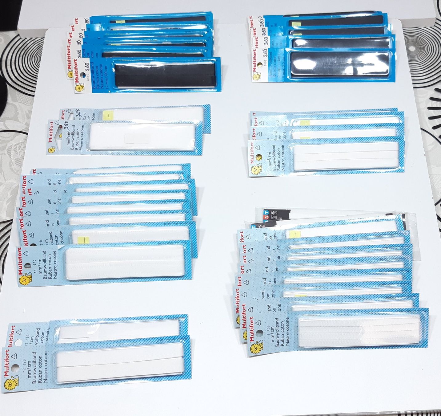 Stoffe: Baumwollbänder - Rubans coton – Neu und originalverpackt aus Savagnier von Marderuth