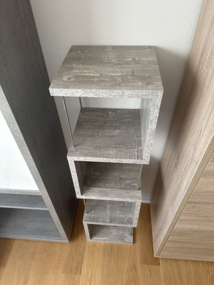 Scaffali: Modernes Regal – Usato da Zürich venduto da jul_g62q 1