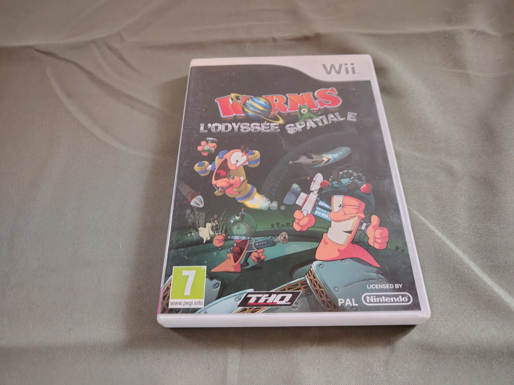 Nintendo Giochi: Jeu Wii Worms L'Odyssée Spatiale – Usato da Saxon venduto da dan_drn5