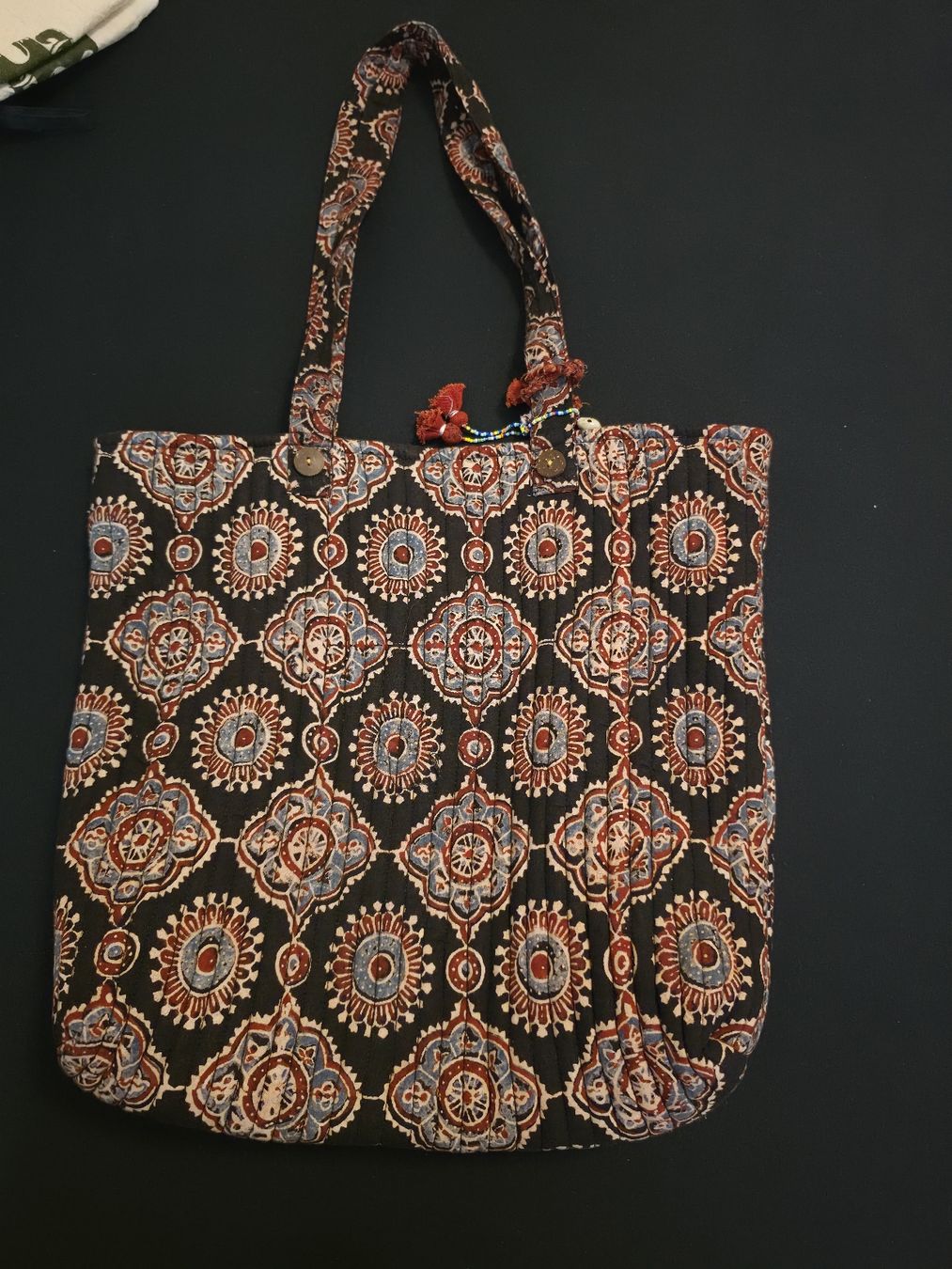 Borse da donna: Tote bag with zip – Nuovo (secondo la descrizione) da Le Locle venduto da vri_c59x