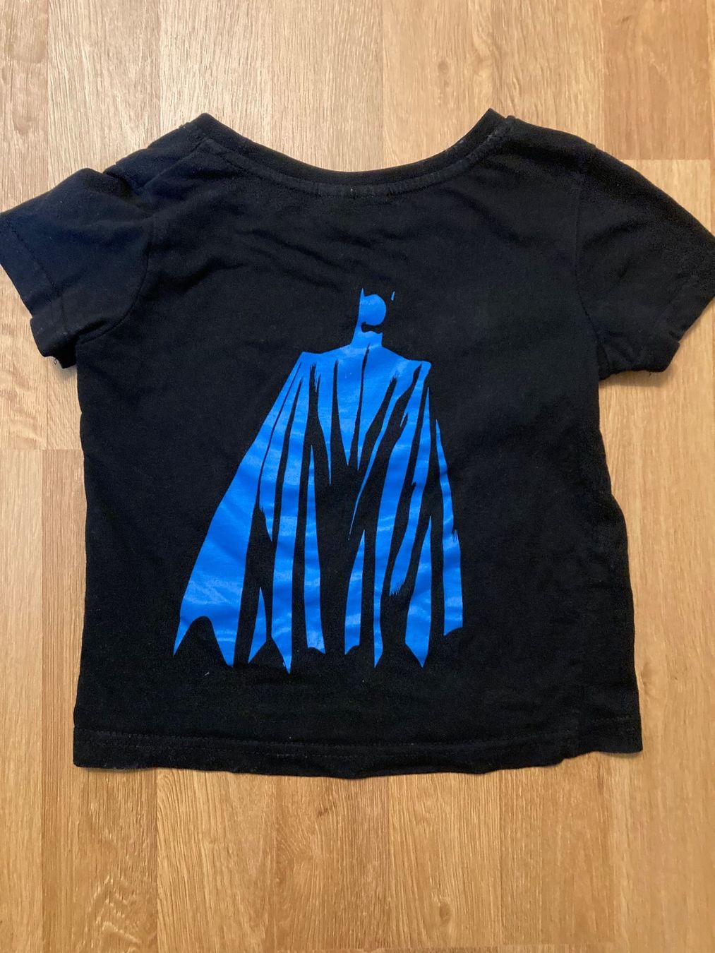 Camicie, T-shirt & Polo: Batman Shirt Gr. 98/104 – Usato da Emmenbrücke venduto da JJ_89 2