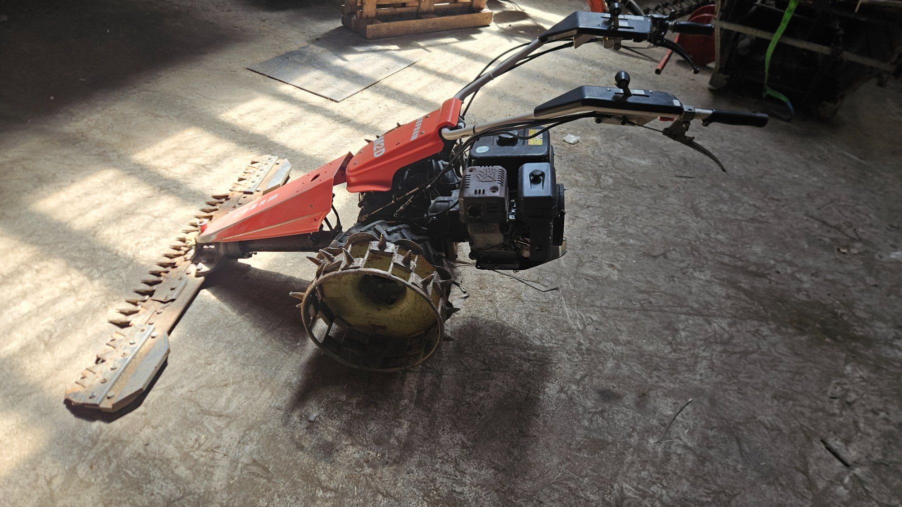 Reform Traktoren: Reform Motormäher M2D – Gebraucht aus Ambri von GarageErta 3