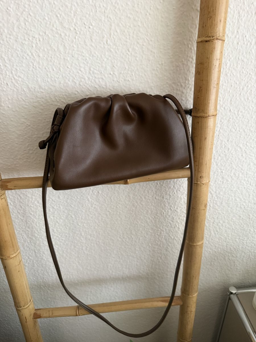 Taschen für Damen: Leder-Umhängetäschli – Gebraucht aus Meilen von NHirs96 2