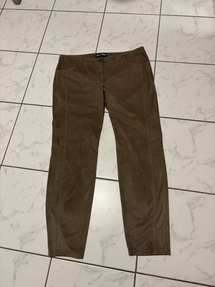 Pantaloni: Pantaloni  – Nuovo (secondo la descrizione) da Schwyz venduto da Francesca54