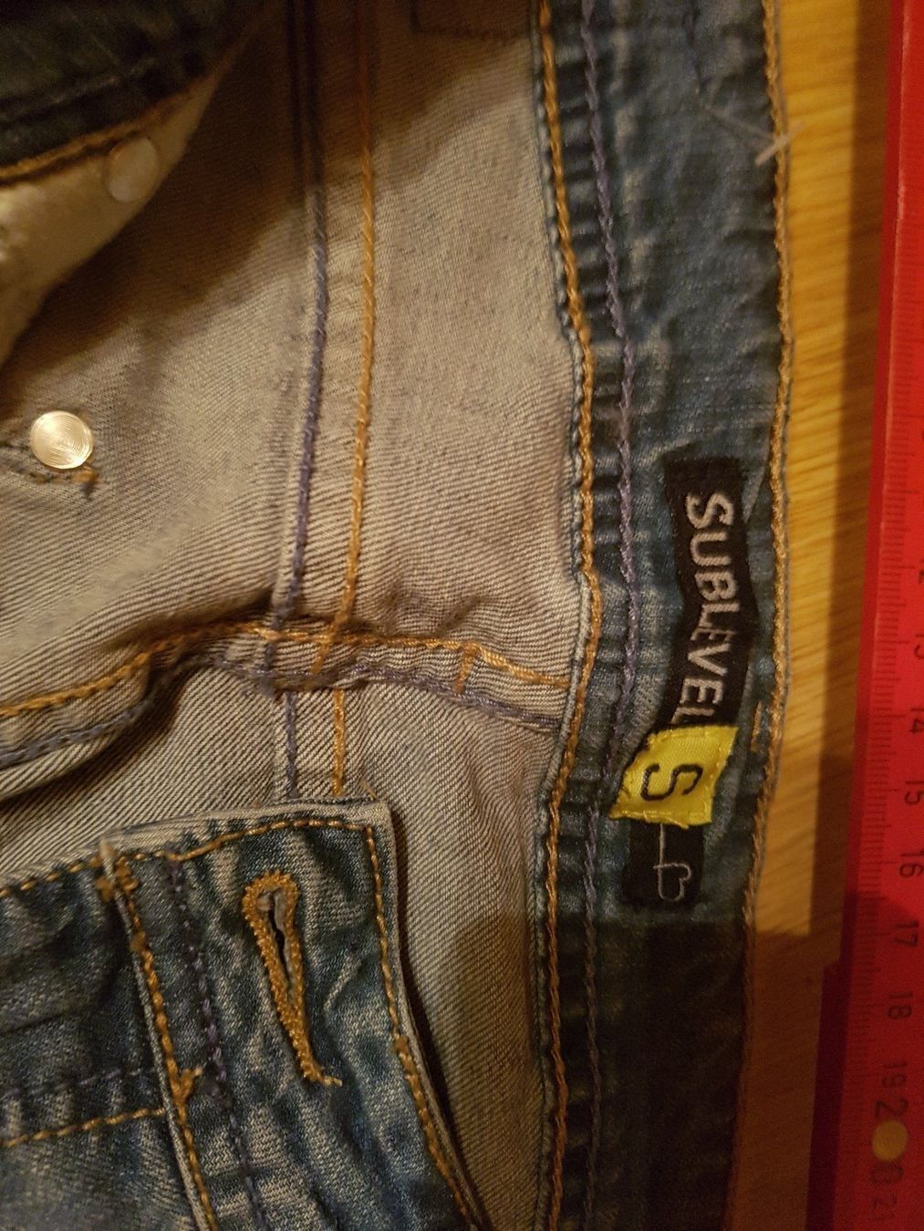 Jeans: Jeans gr S sublevel B16 – Usato da Schwarzenburg venduto da Flamingo07 5