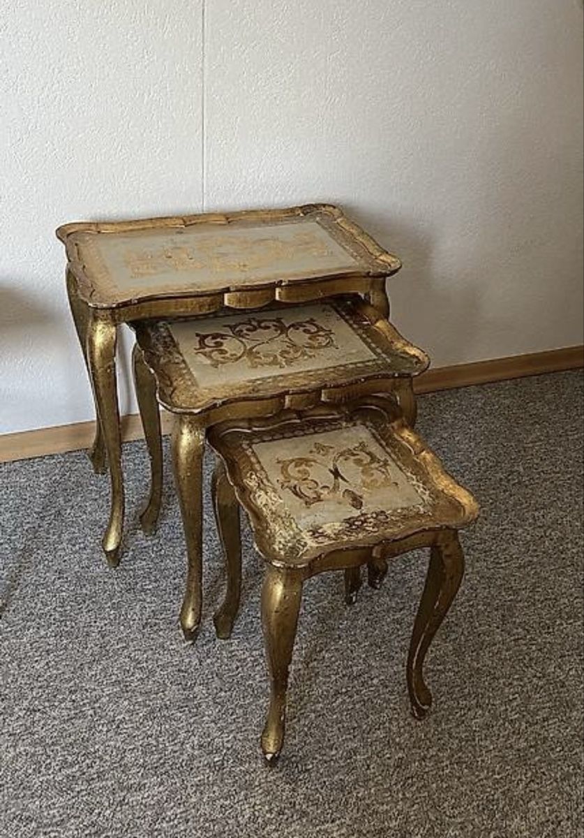 Tavoli: 3 Stück Luxus Florentiner Couchtische – Usato da Bretzwil venduto da .Schoggi. 1