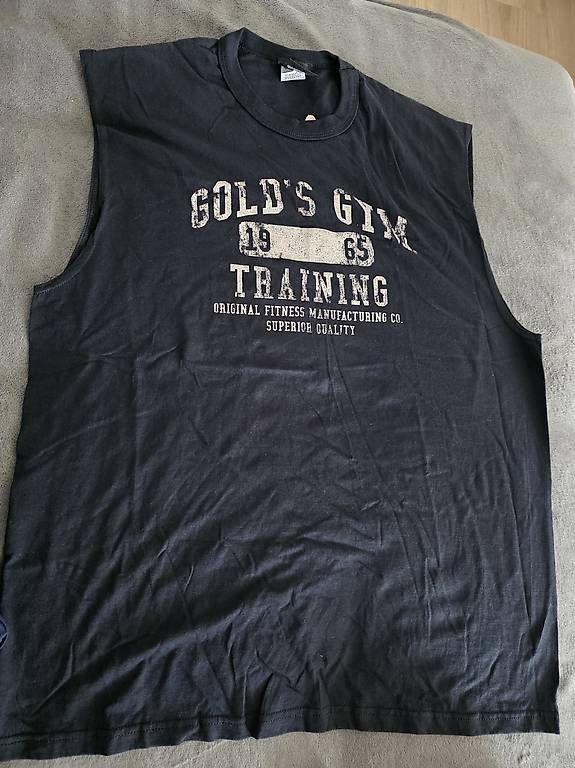 T-shirt: GOLDS GYM GRÖSSE L – Usato da Reitnau venduto da cuorematto01 2