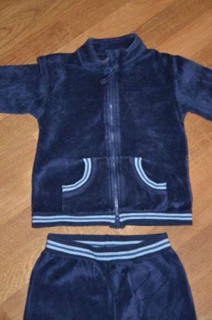 Trainer Jacke und Hosen  Gr 92 blau