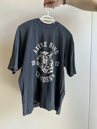 T-Shirt von Anine Bing