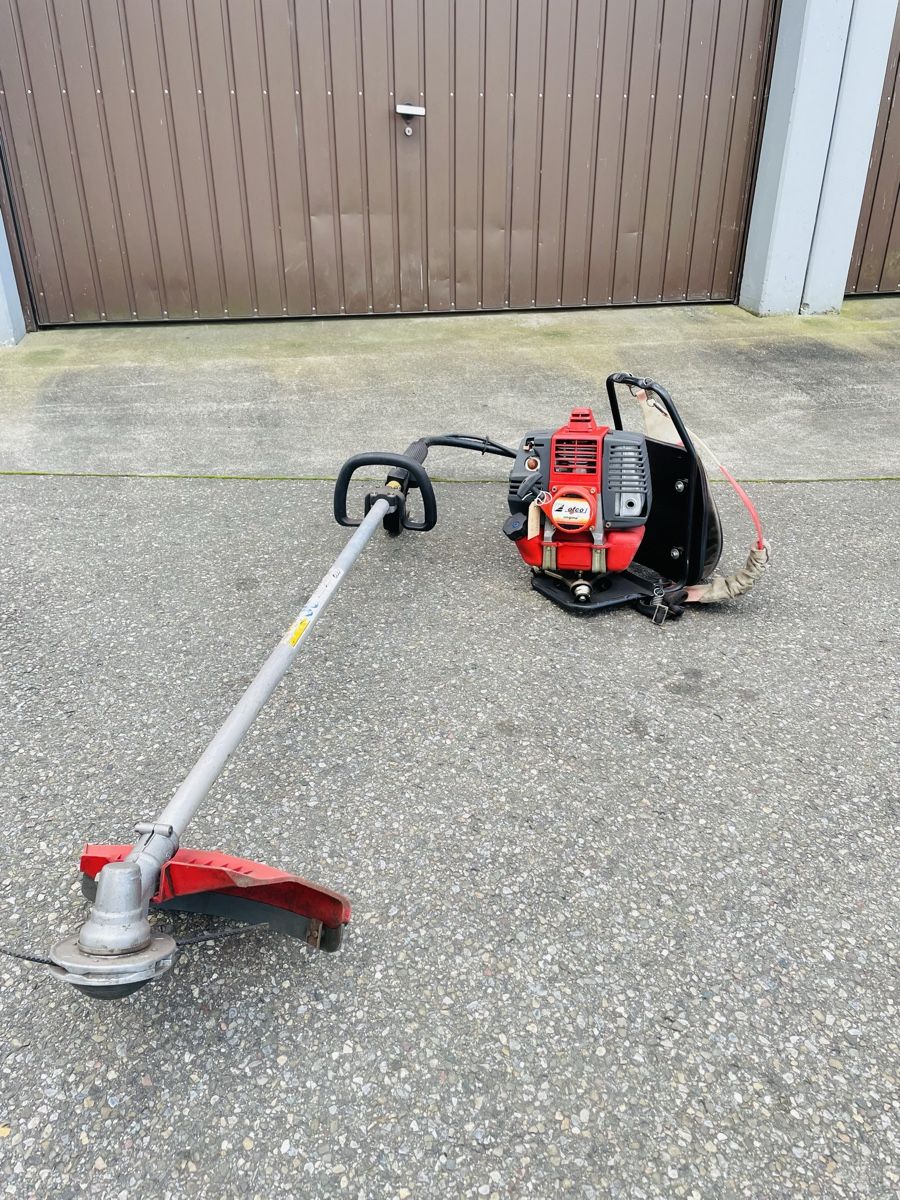 Efco Tutti gli attrezzi: Rasentrimmer Efco 8515 – Usato da Würenlos venduto da Shop_Shop 1