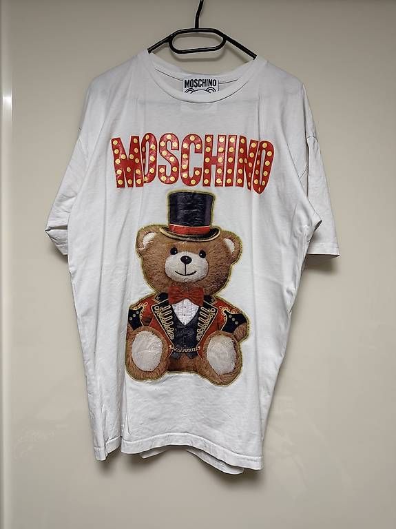 Moschino T-shirt: Moschino T-Shirt Grösse M – Usato da Beringen venduto da BJ93