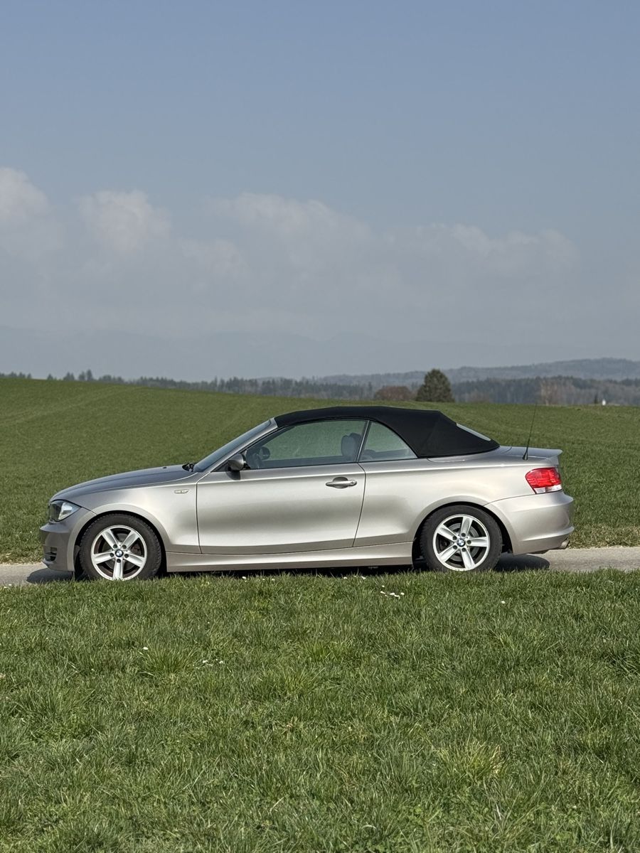 BMW Automobili: BMW 120i Cabriolet - Automat – Usato da Dotzigen venduto da 24SevenSwiss 4