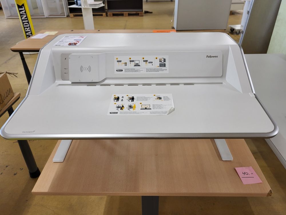 Fellows Lotus DX Sitz-Steh Workstation Höhenverstellbar (Neu (gemäss ...