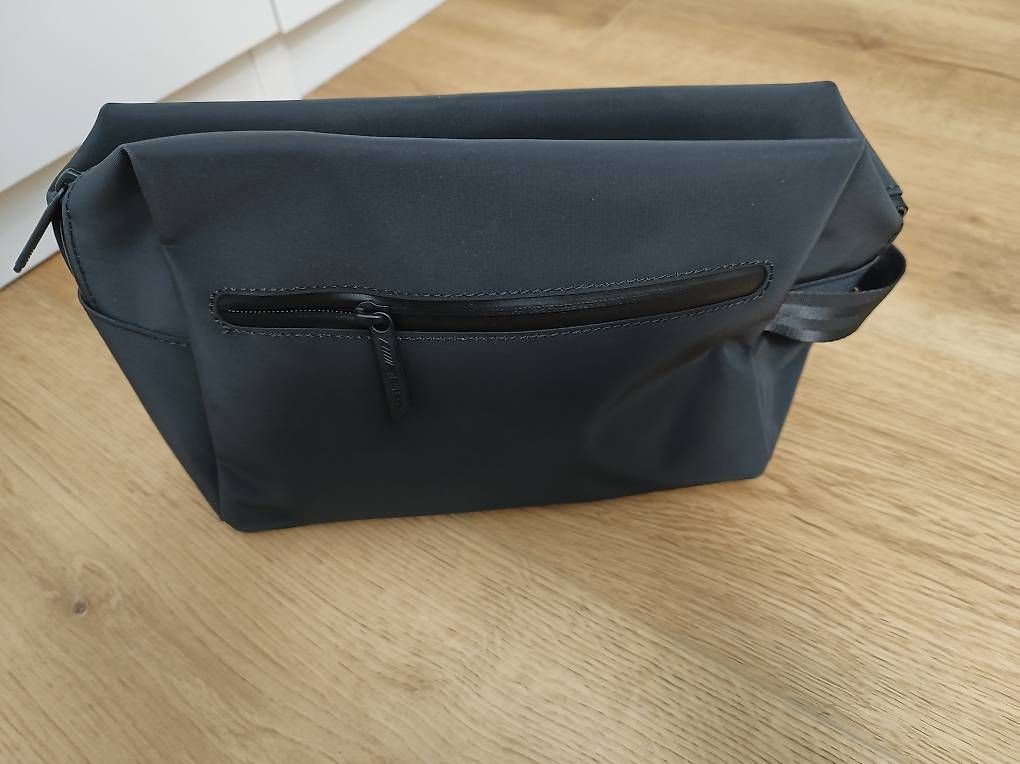 Custodie per cosmetici: AMG Necessaire neu! – Usato da Wilen (Sarnen) venduto da Tgan_sabn 1