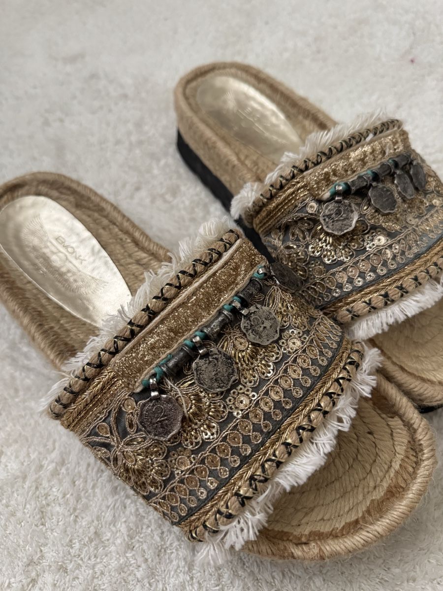 Chaussures femmes: Sandalen Boho – D'occasion à Kaltbrunn par Lealui 1