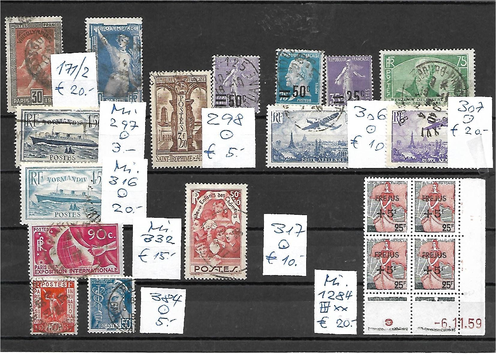 Tutti i francobolli: Frankreich Briefmarken-Lot + 4 Ansichtskarten – Usato da Reinach BL venduto da eiche419