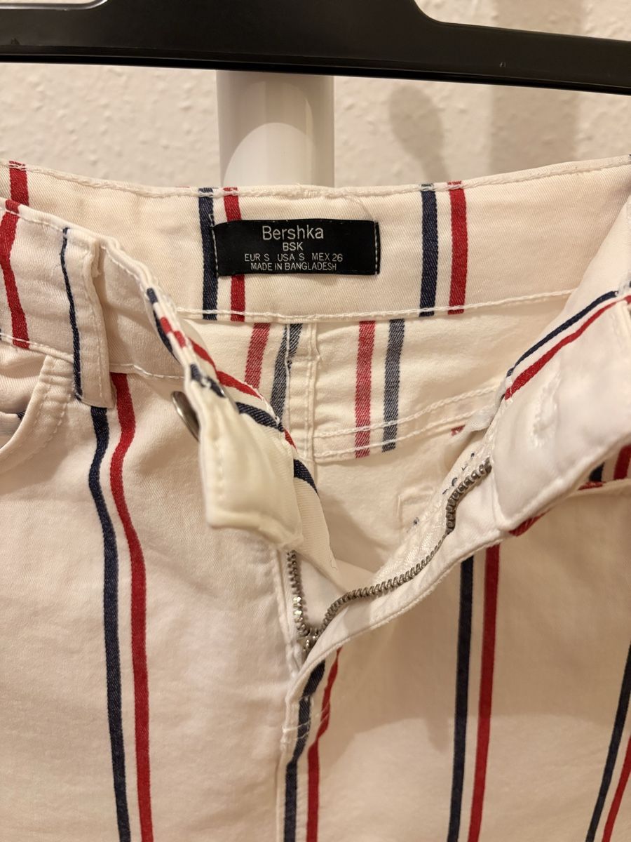 Bershka Gonne: 2 jupes avec rayures – Nuovo (secondo la descrizione) da Chêne-Bougeries venduto da bru_bs9n 5