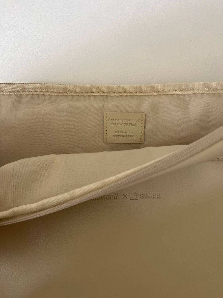 Valigie & Borse: Zimmerli x SWISS First Class Laptop Case NEU – Nuovo (secondo la descrizione) da Schaffhausen venduto da mikelcroft 1
