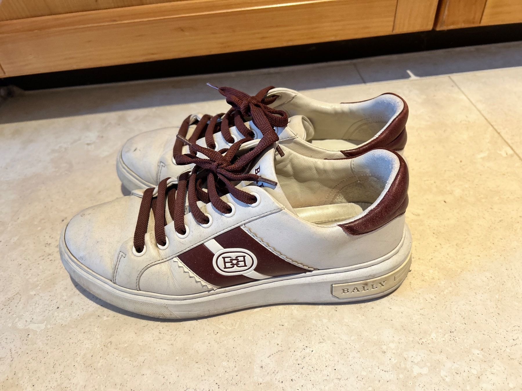 Bally Damenschuhe: Original Bally Sneakers – Gebraucht aus Zürich von predisha