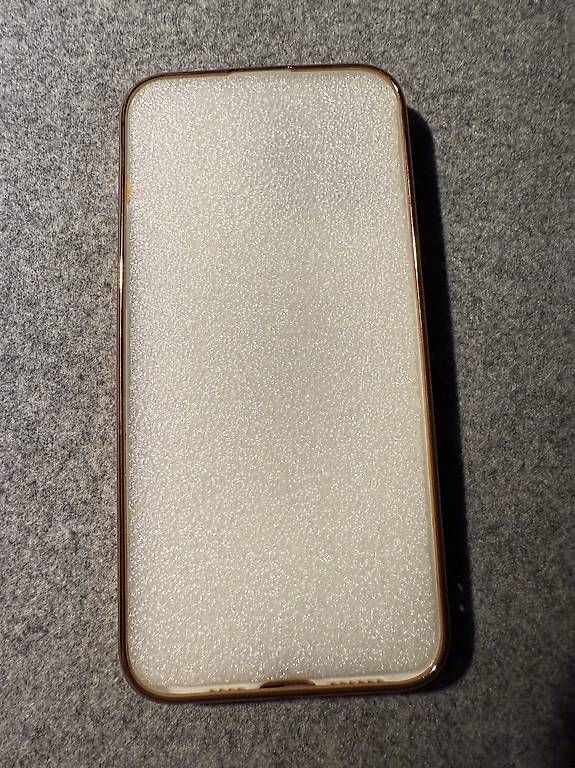 Covers & Schutzfolien: Apple IPhone 14 Pro Max case Rosegold weiss – Gebraucht aus Oberhofen Thun'see von porsche64 1